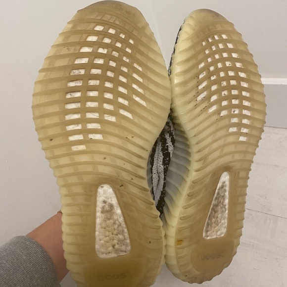 Adidas Yeezy Boost 350 Zebra - Picture 10 of 10